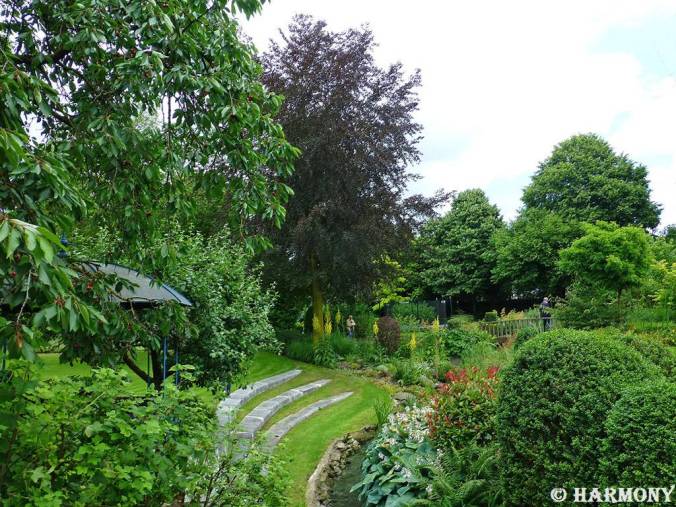 19.Tonnelle et rivière